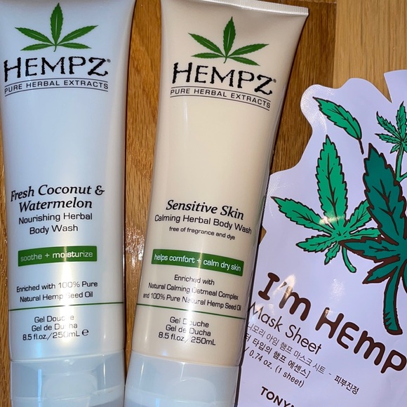 Hempz Bath & Body New Hempz Fresh Coconut Watermelon Sensitive Skin